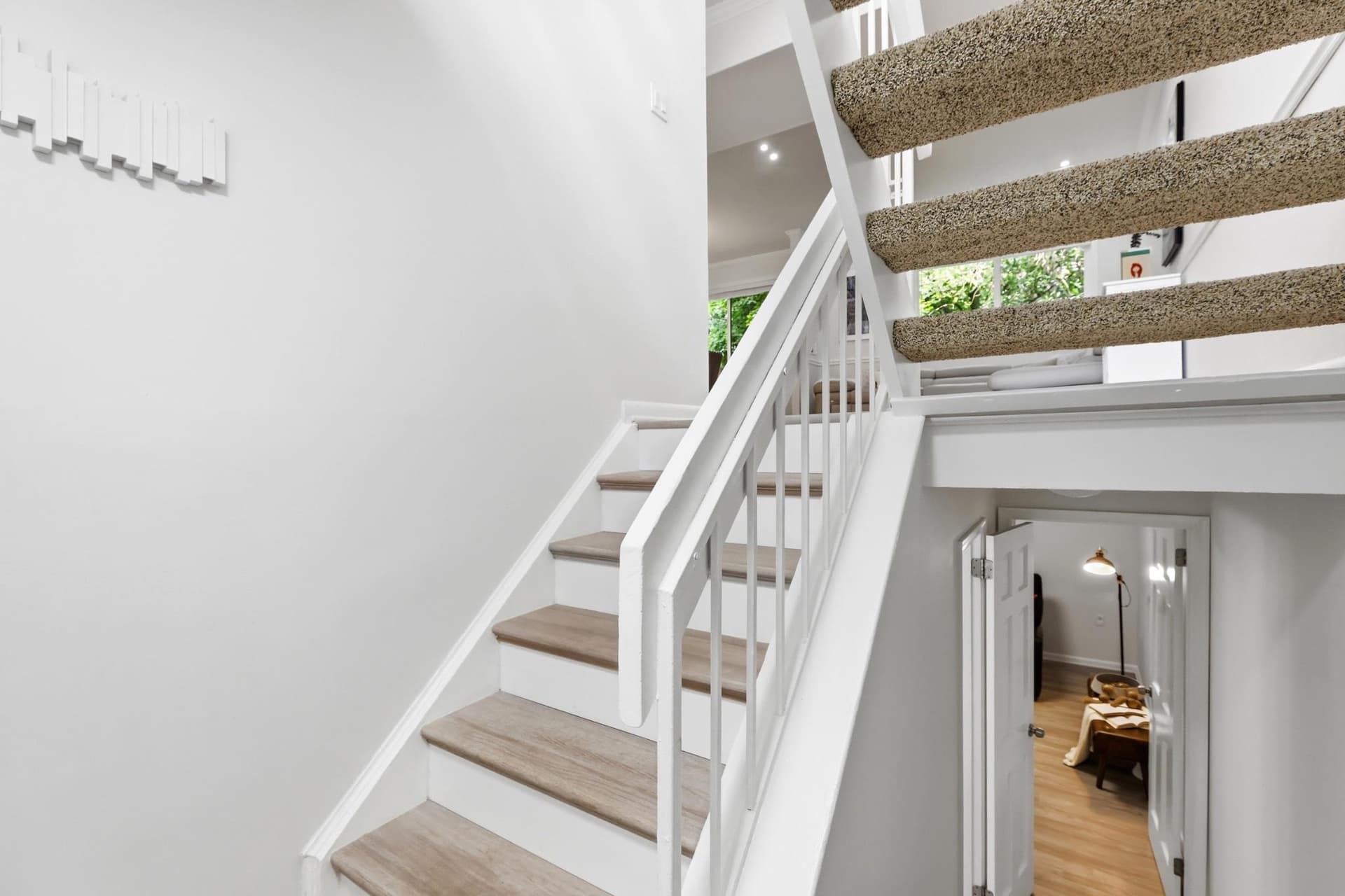 2260 Covent Gardens Court photo 5