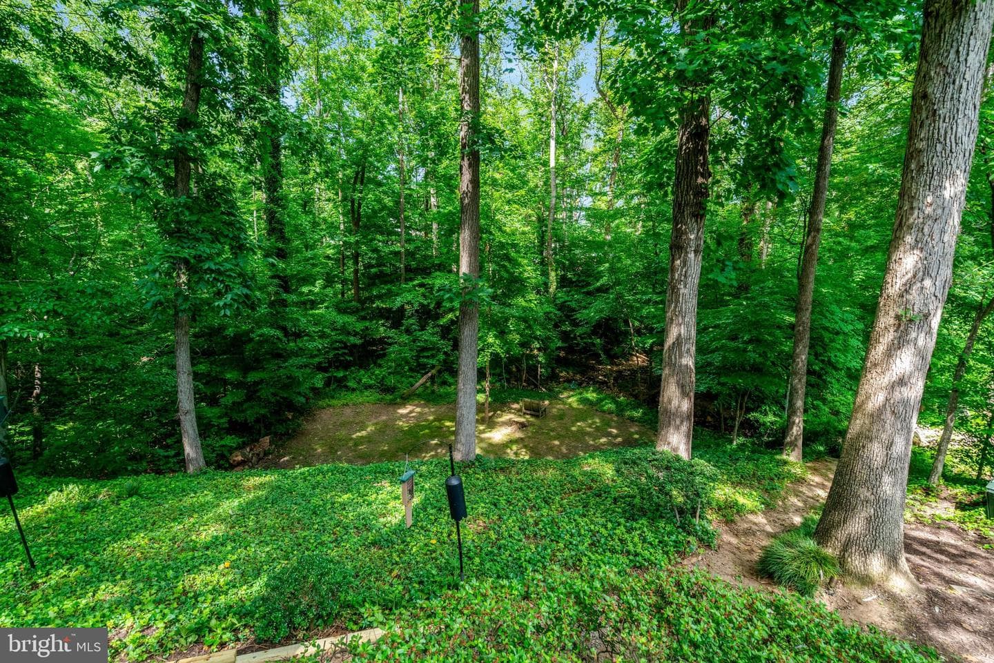 8640 Victoria Road photo 68
