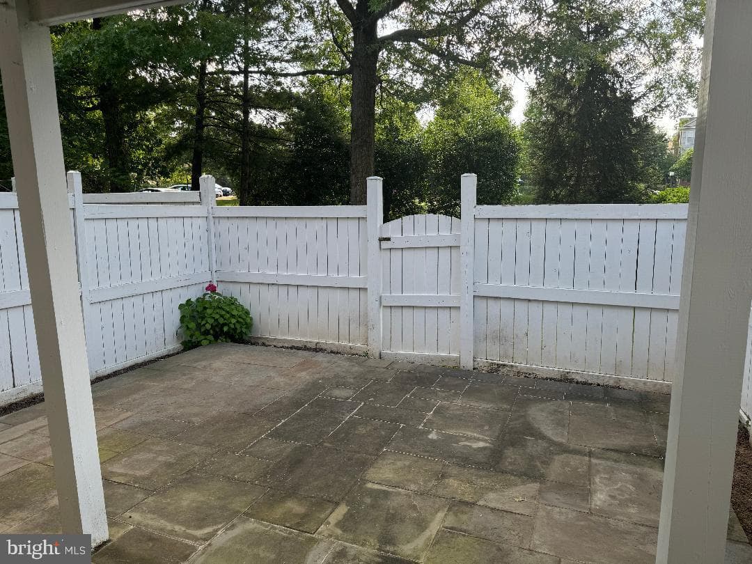 12097 Edgemere Circle photo 11