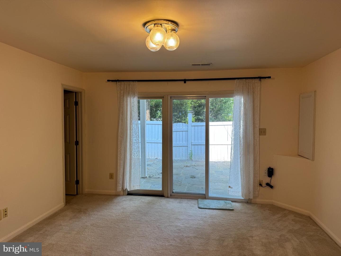 12097 Edgemere Circle photo 23