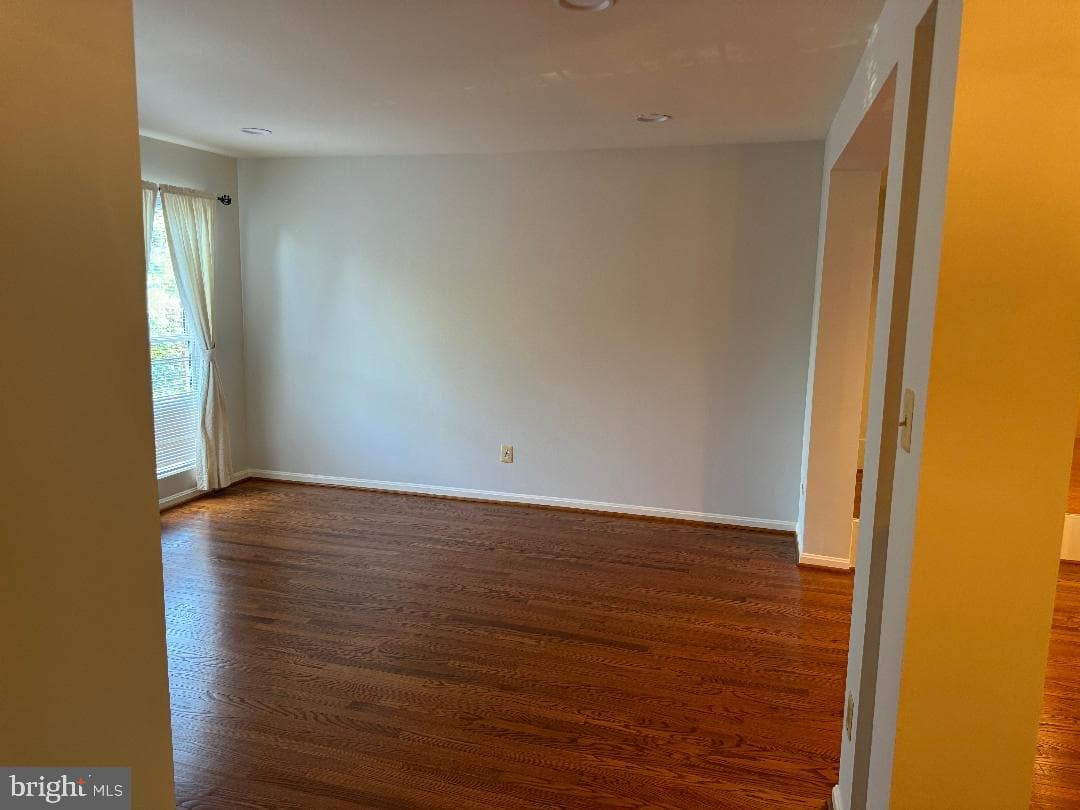 12097 Edgemere Circle photo 6