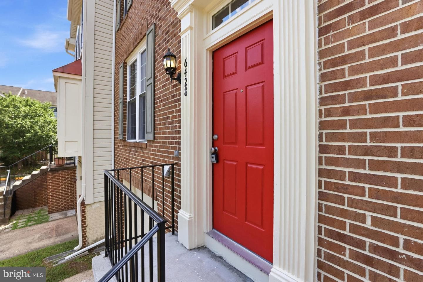6428 Overcoat Lane photo 4