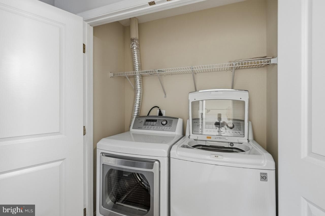 8108 Dove Cottage Court photo 39