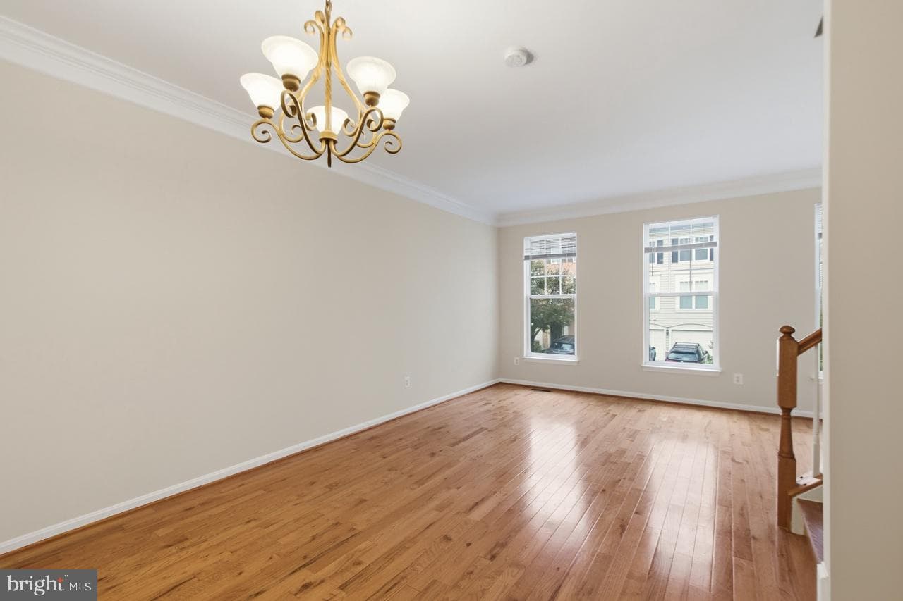 8108 Dove Cottage Court photo 6