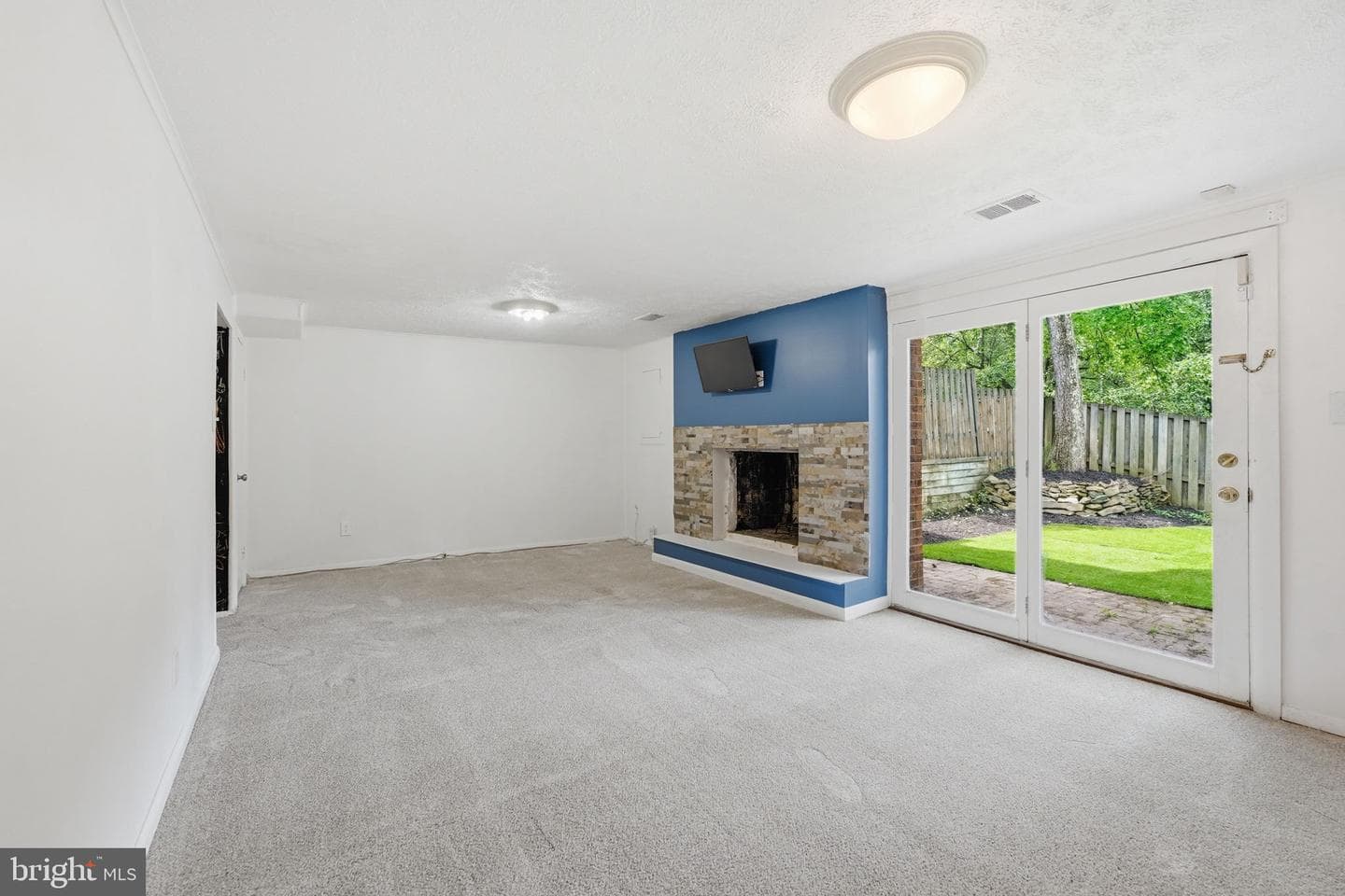 8260 Getty Court photo 25