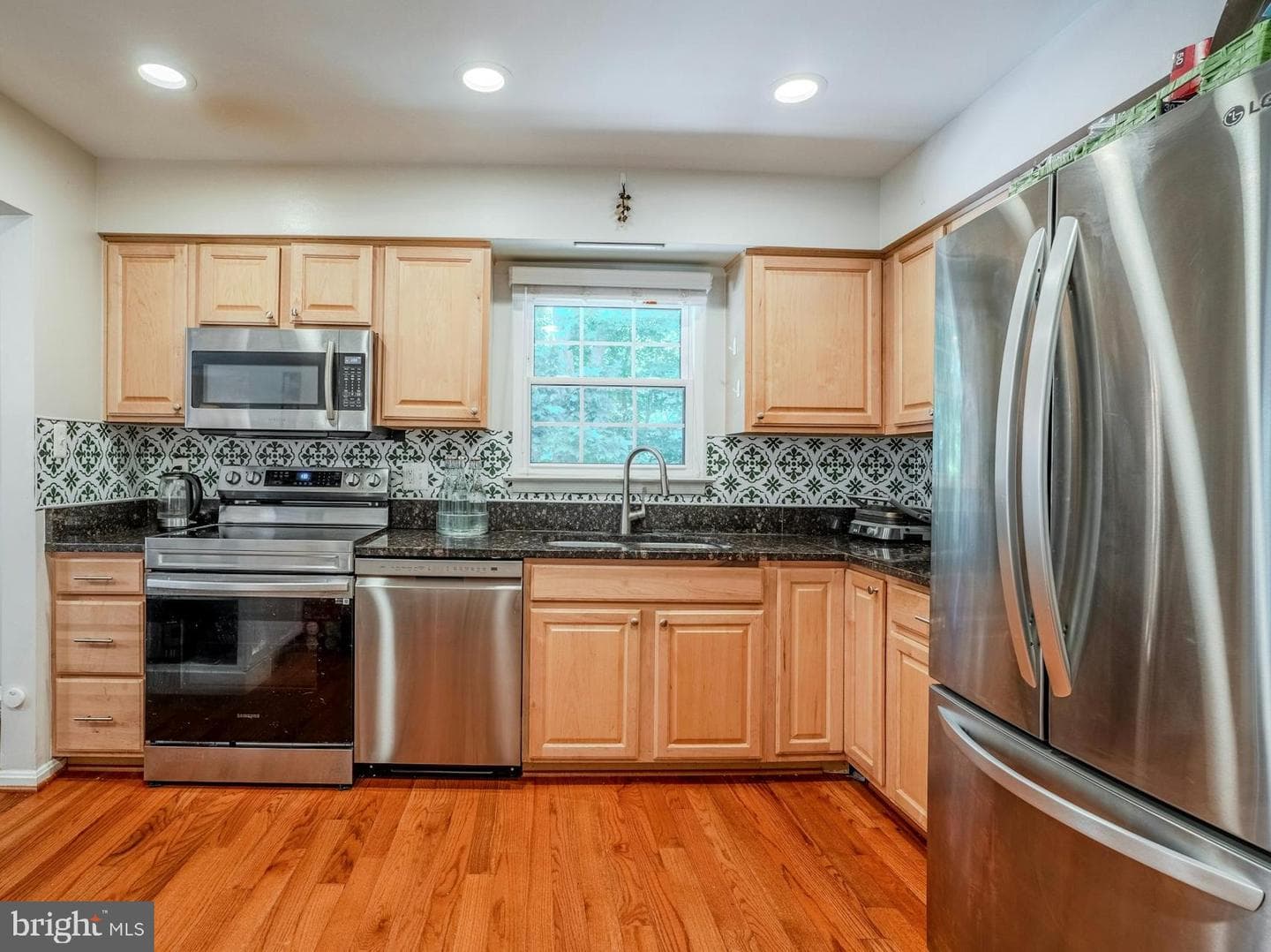 5908 Roberts Common Court photo 7