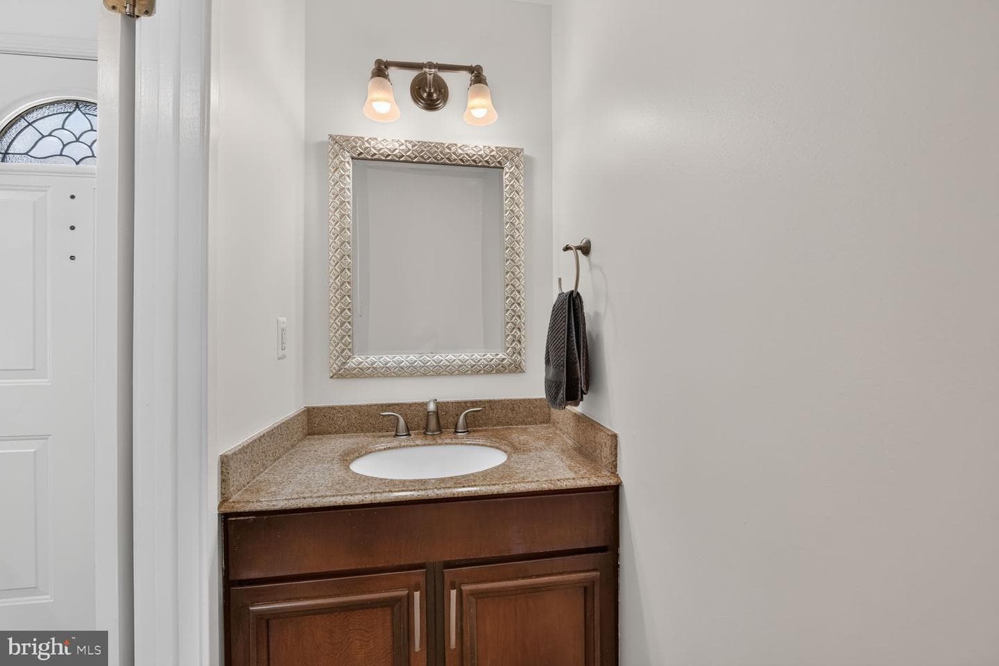2986 Borge Street photo 8