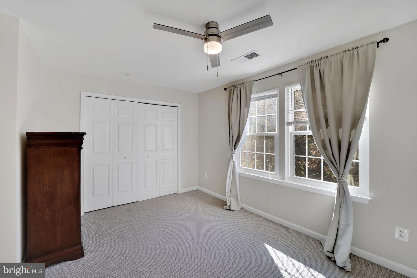 2981 Huntington Grove Square photo 16