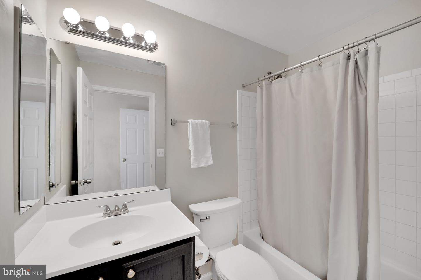 2981 Huntington Grove Square photo 17