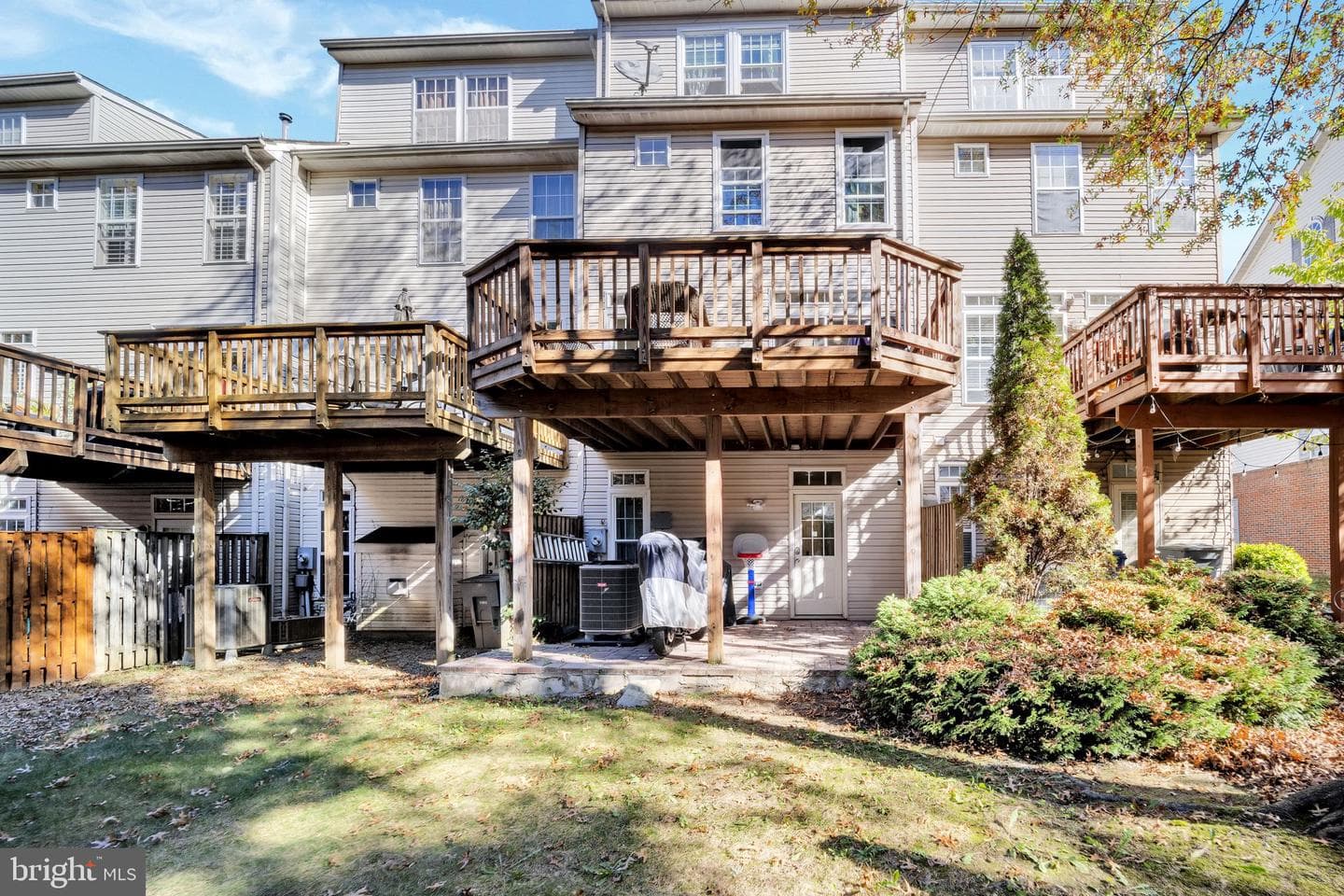 2981 Huntington Grove Square photo 24