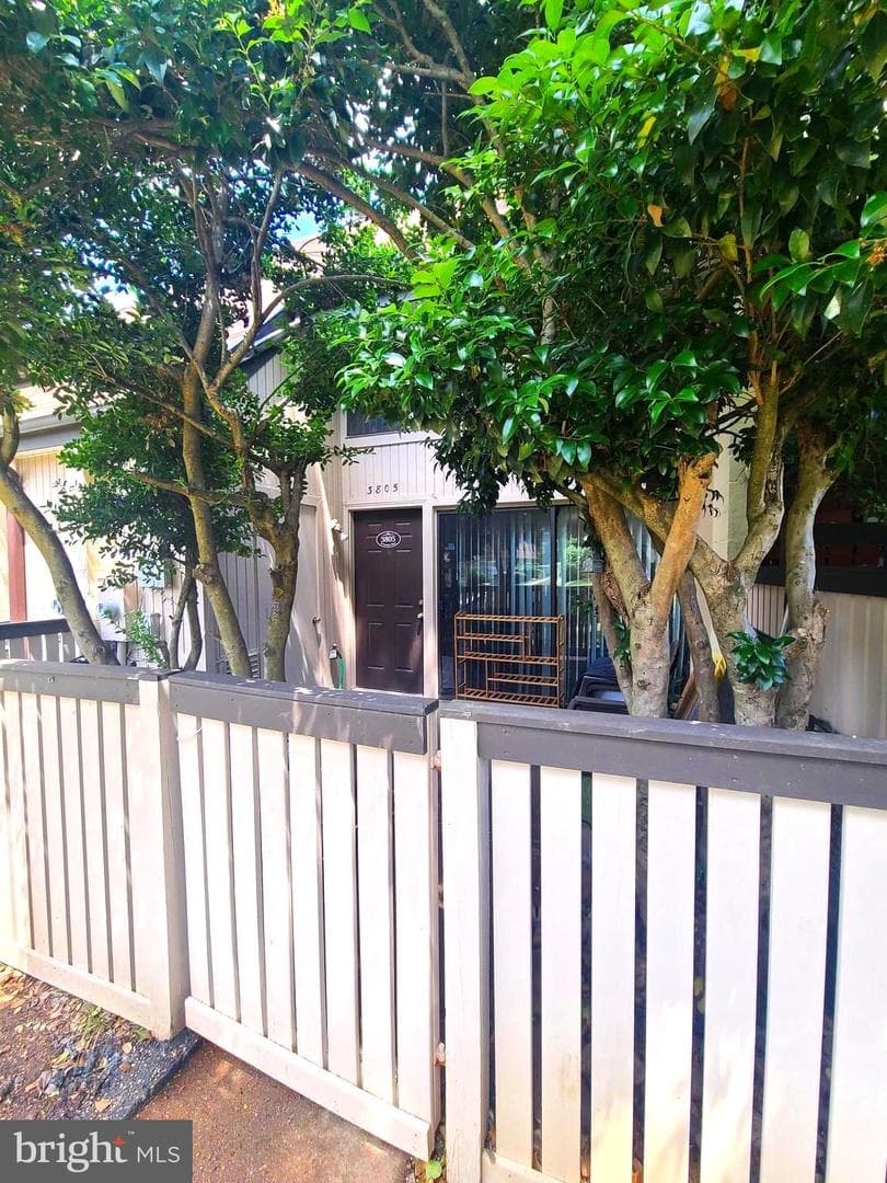 3805 El Camino Place #25