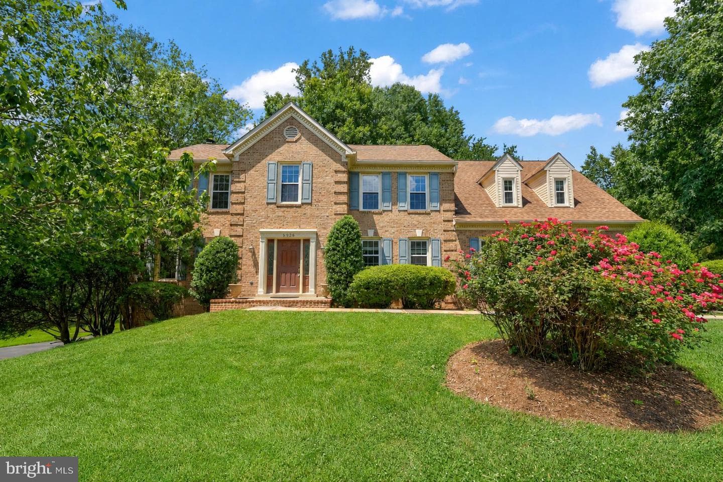 5926 Fairview Woods Drive photo 1