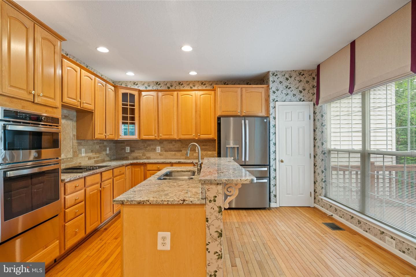 13280 Maple Creek Lane photo 18