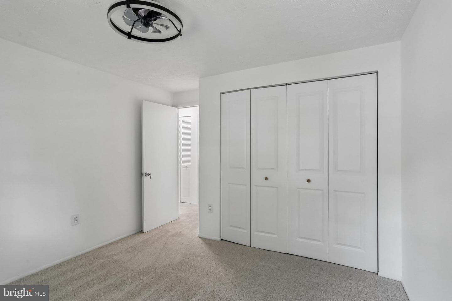 5706 Oak Apple Court photo 35