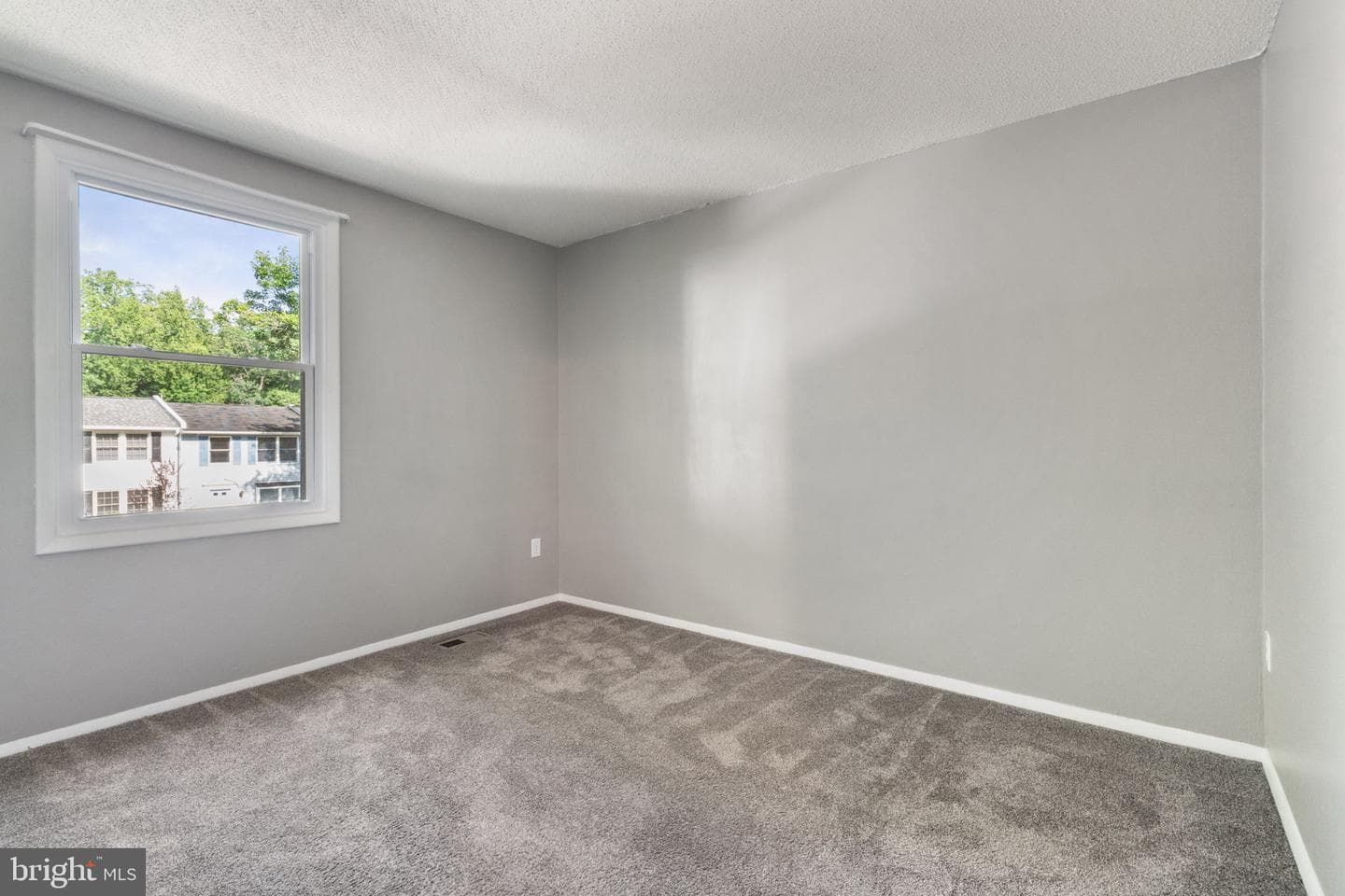 8164 Curving Creek Court photo 17