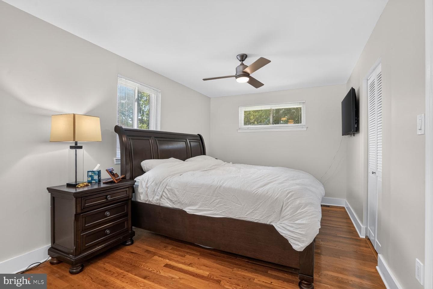 5010 Gainsborough Drive photo 11
