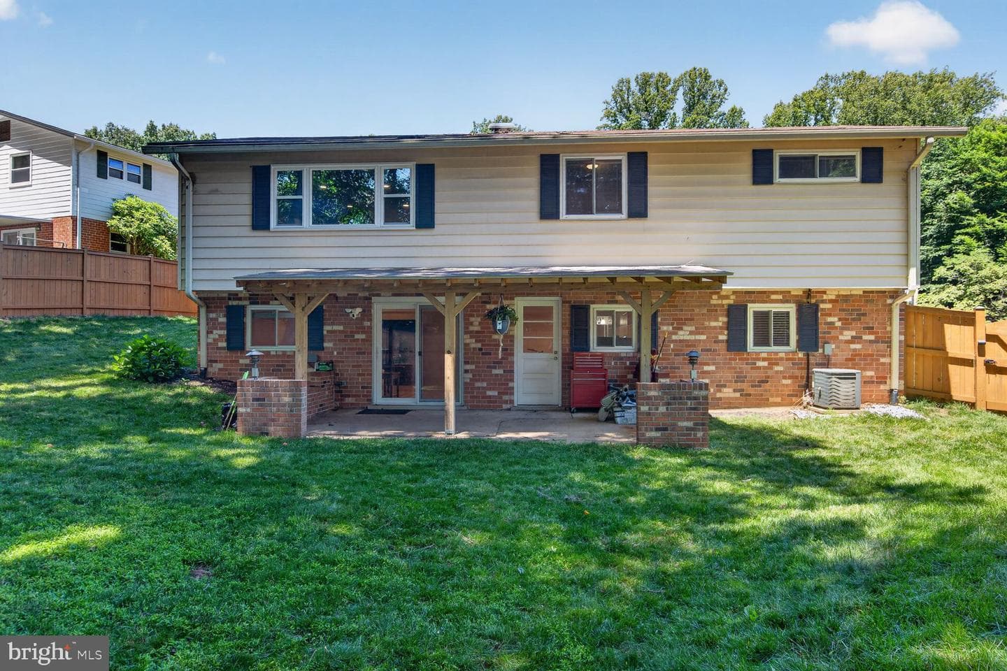 5010 Gainsborough Drive photo 27