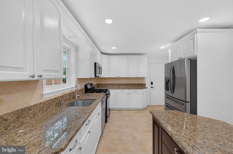 12212 Meadowstream photo 23