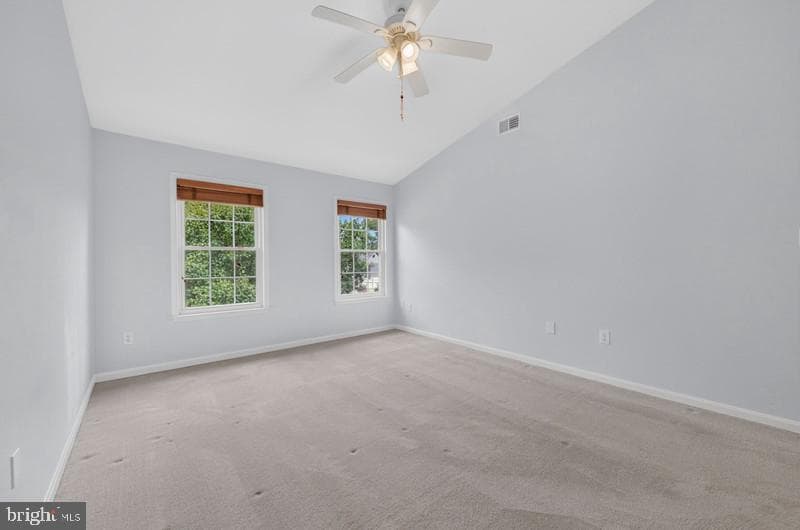 12212 Meadowstream photo 29
