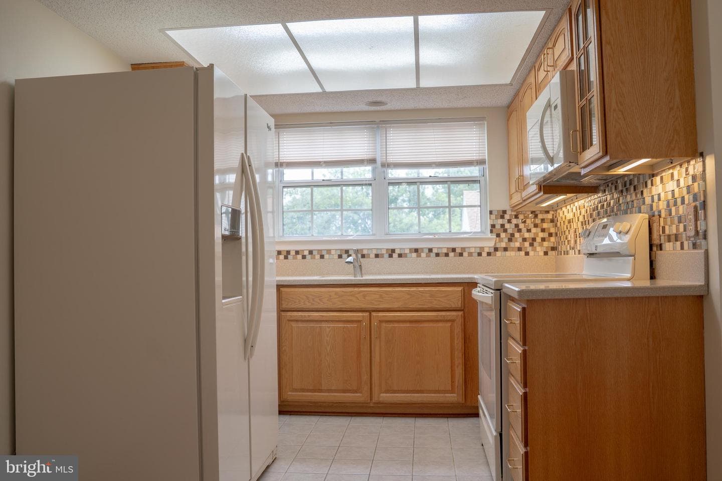 12101 Greenwood Court #301 photo 15