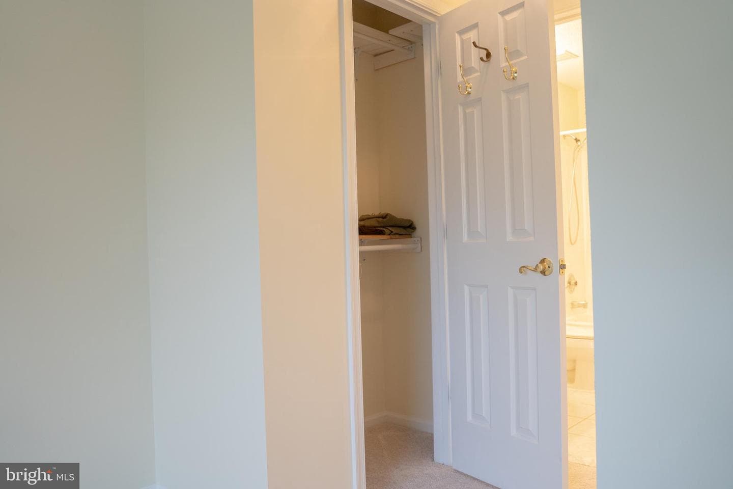 12101 Greenwood Court #301 photo 21