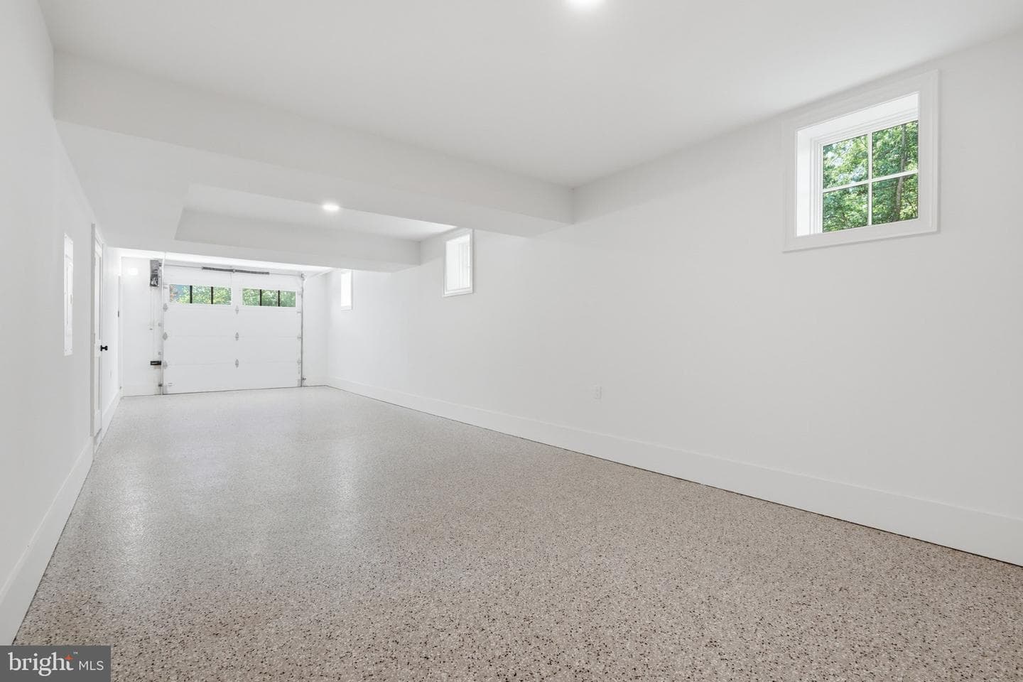 6008 Oakdale Road photo 94
