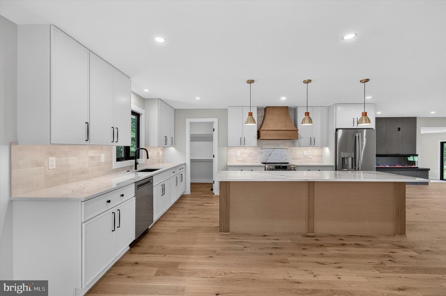 12365 Henderson Road photo 10