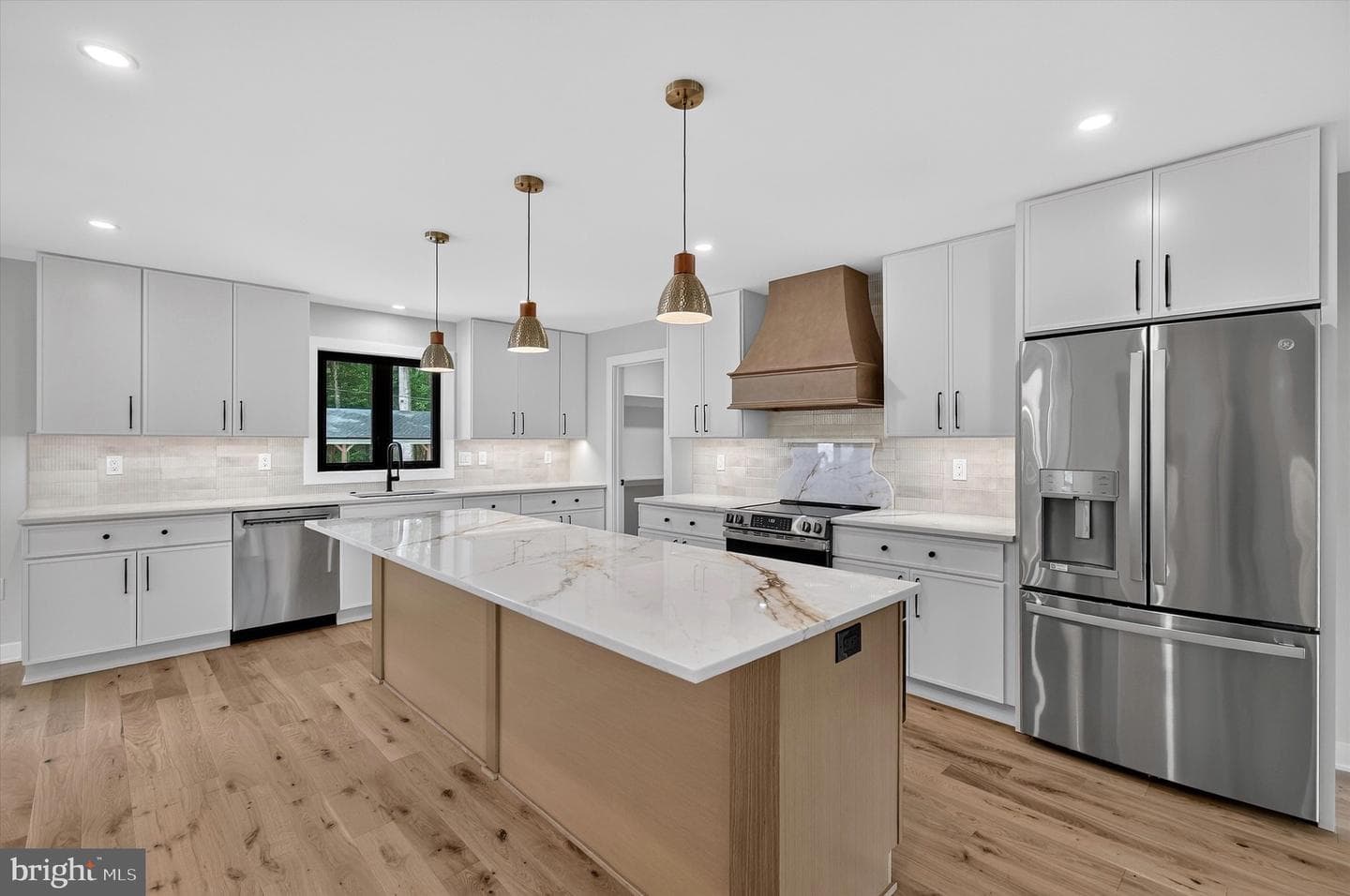 12365 Henderson Road photo 12