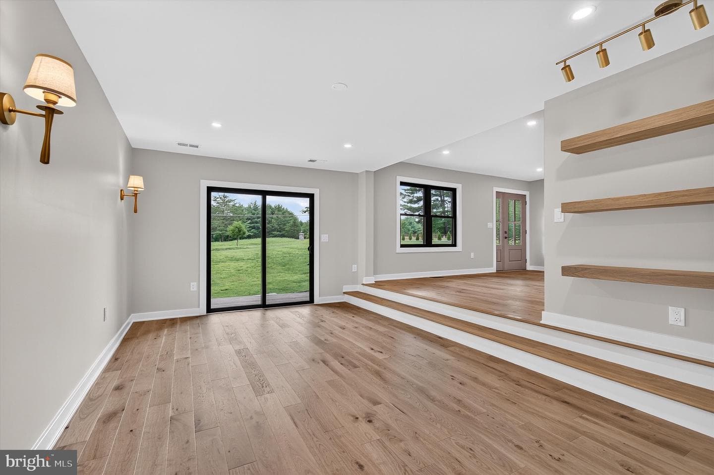 12365 Henderson Road photo 19
