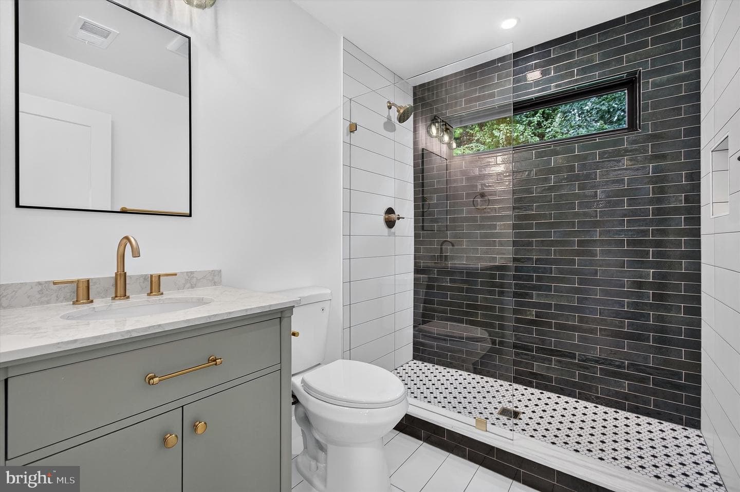 12365 Henderson Road photo 31