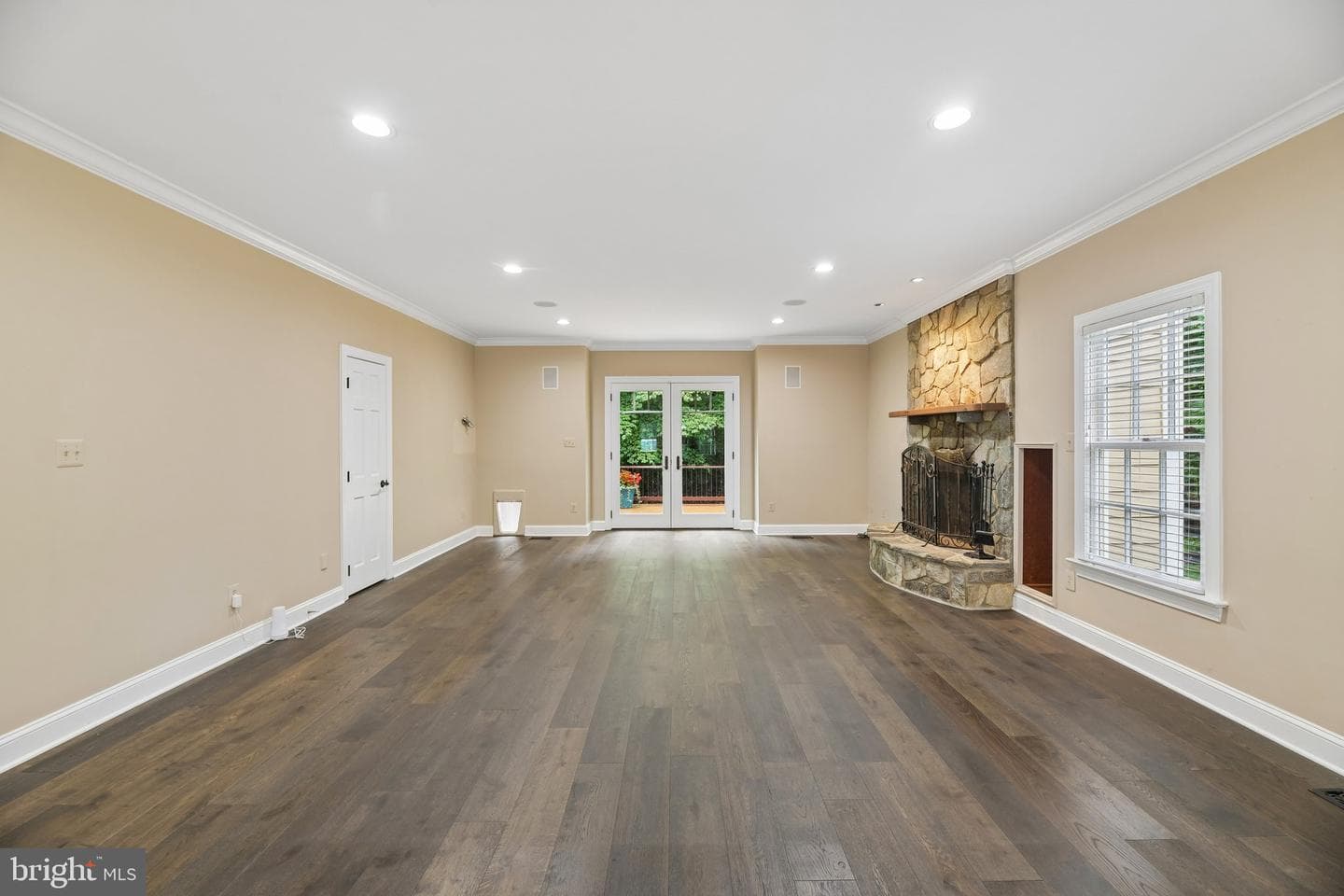 512 Seneca Green Way photo 12