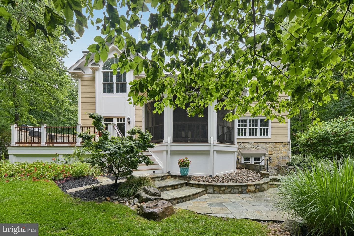 512 Seneca Green Way photo 145