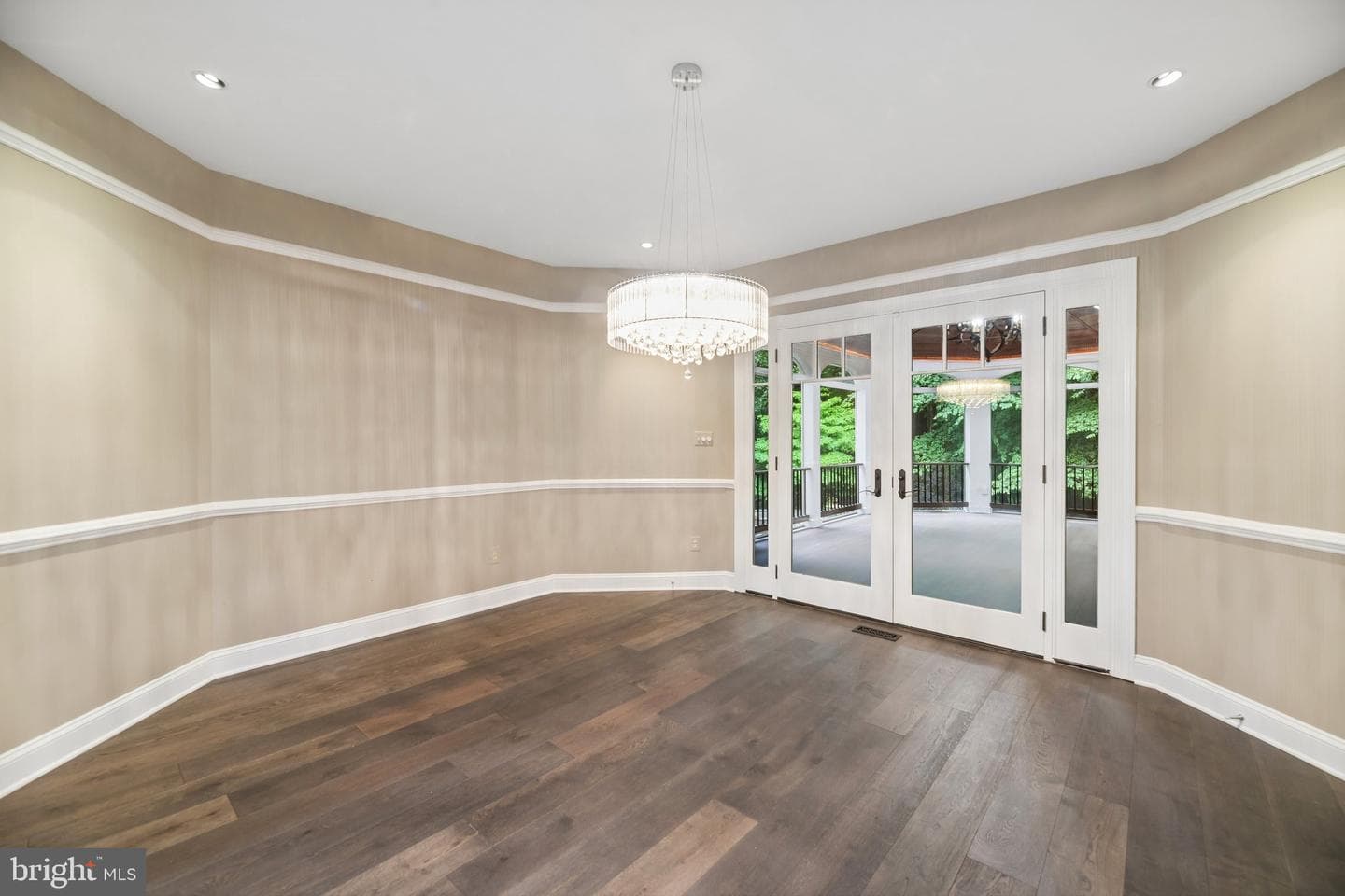 512 Seneca Green Way photo 30
