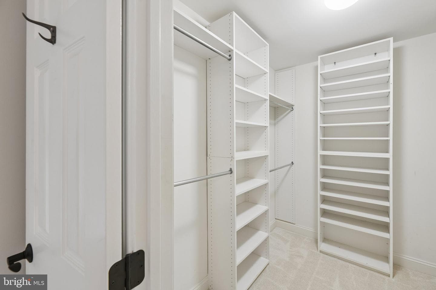512 Seneca Green Way photo 76