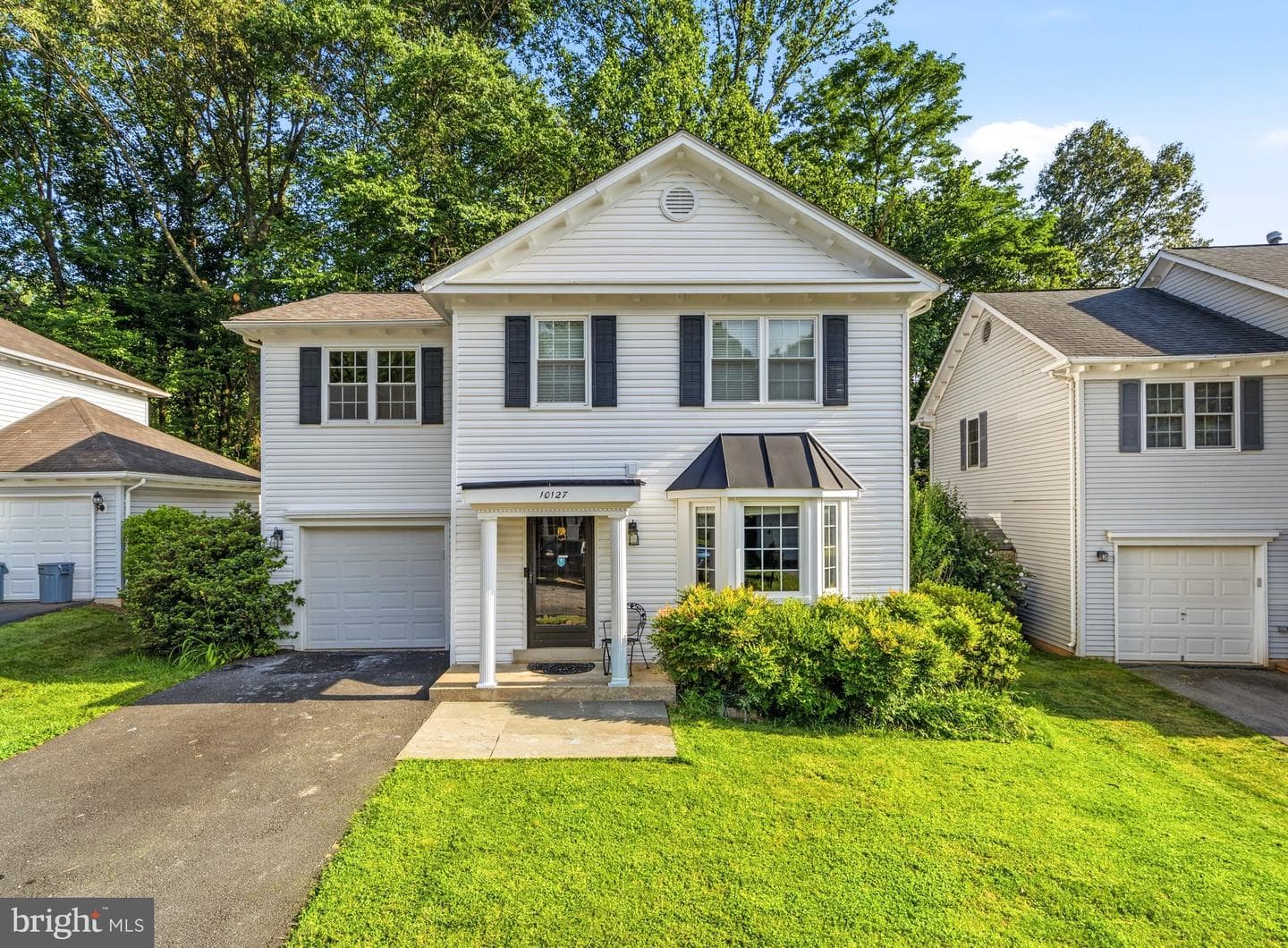 10127 Schoolhouse Woods Court, Burke
