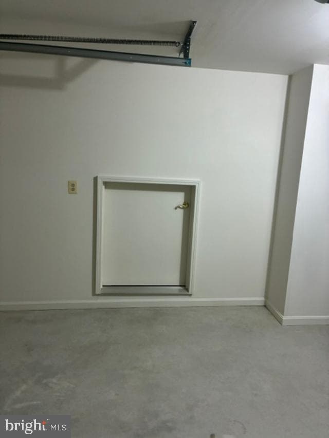 8015 Merry Oaks Court photo 21