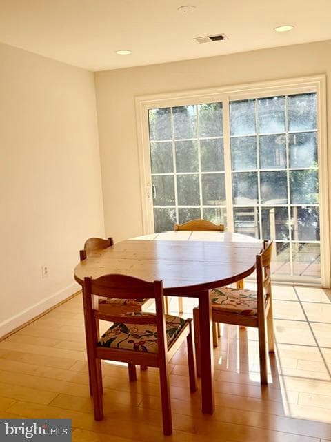 8015 Merry Oaks Court photo 8