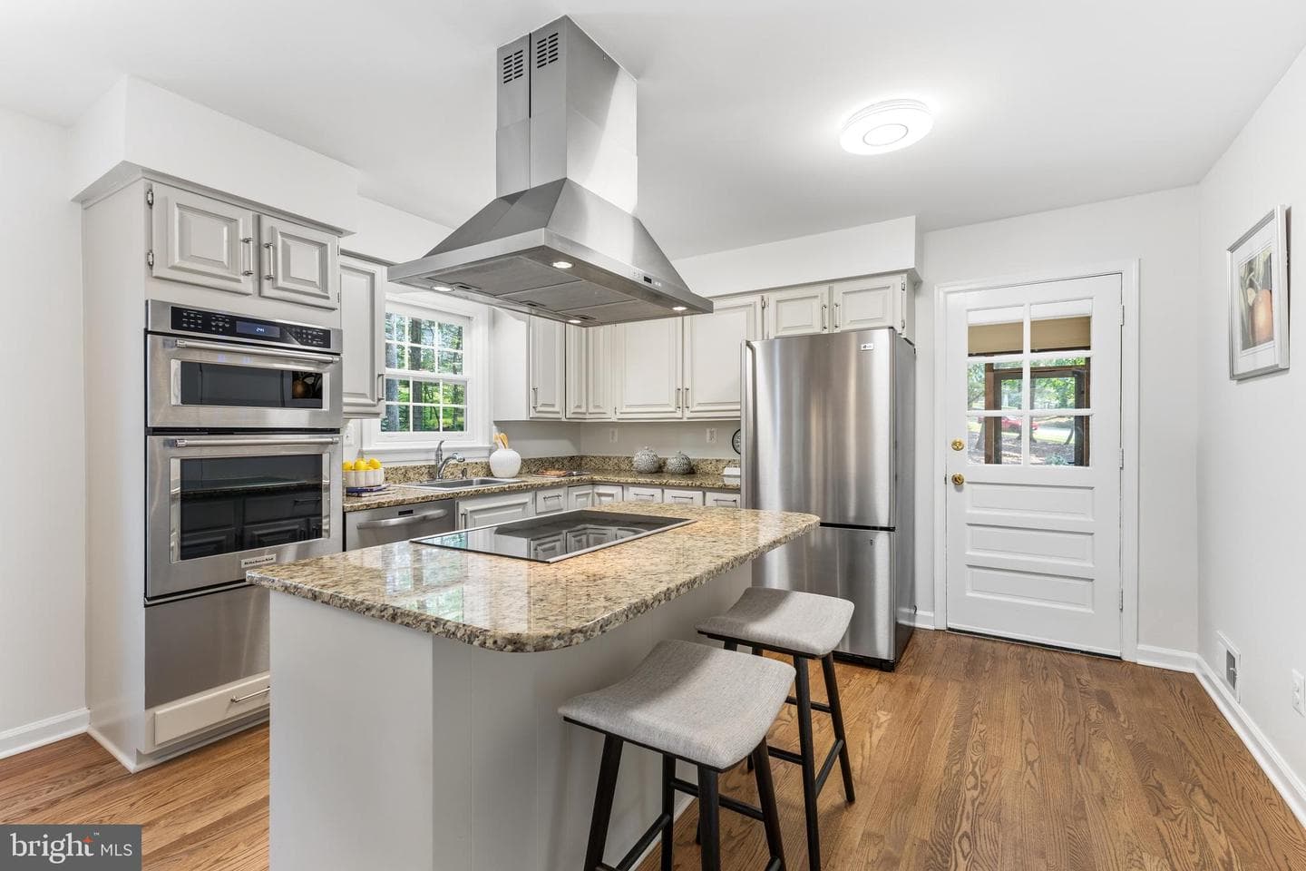 9200 Ripple Brook Road photo 14