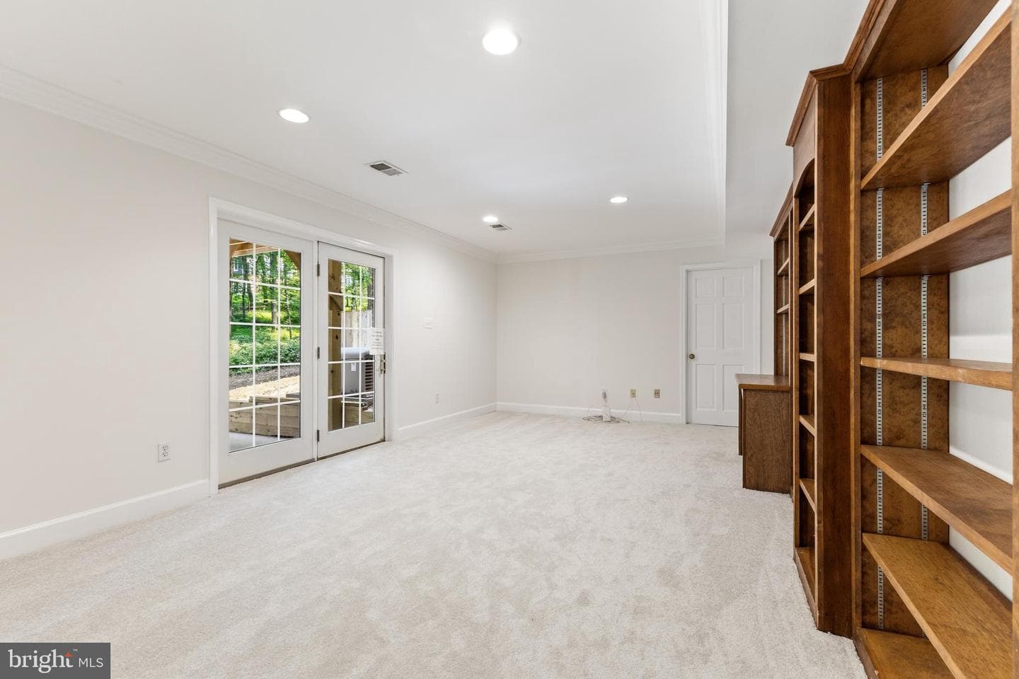9200 Ripple Brook Road photo 34