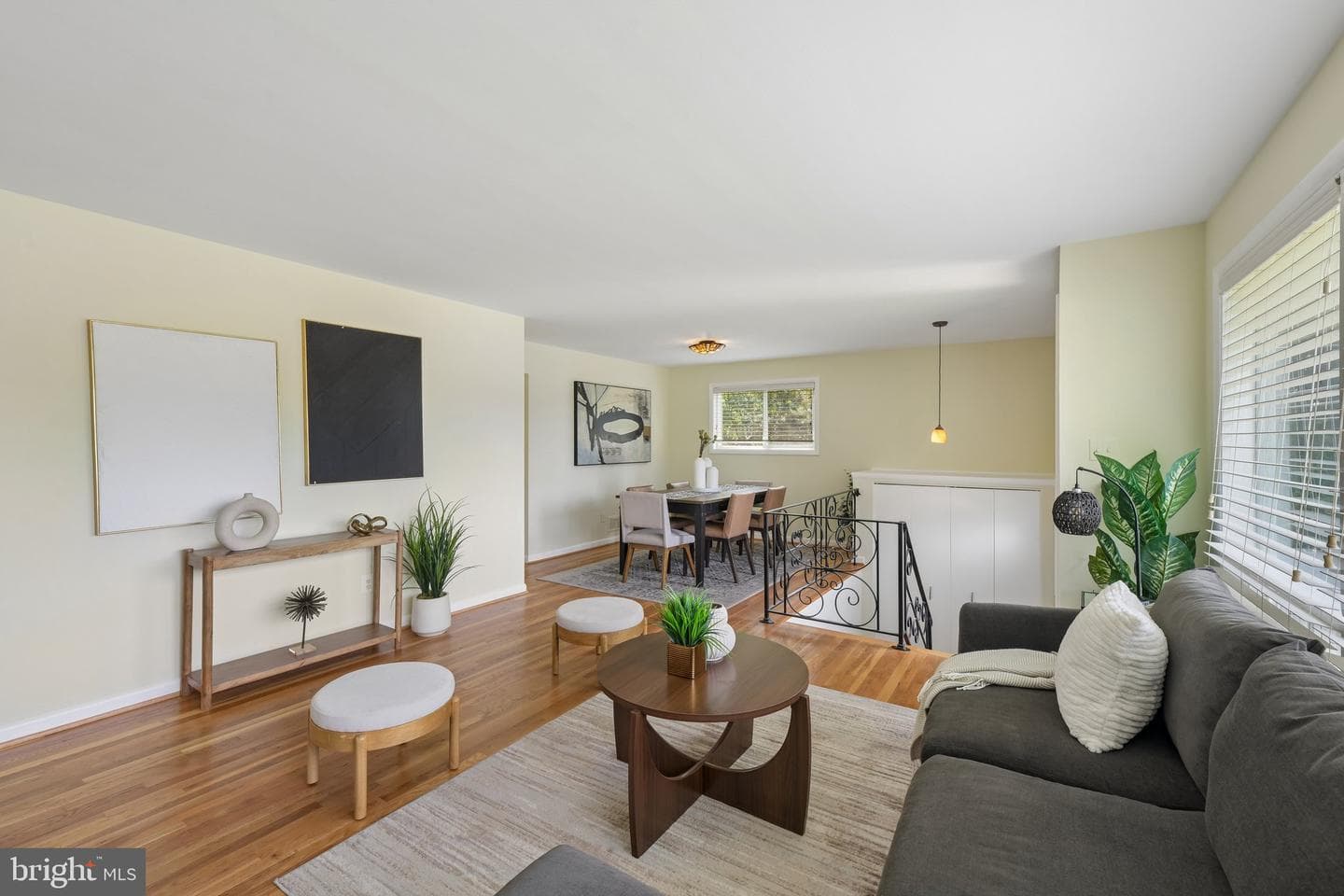 4957 Regina Drive photo 4