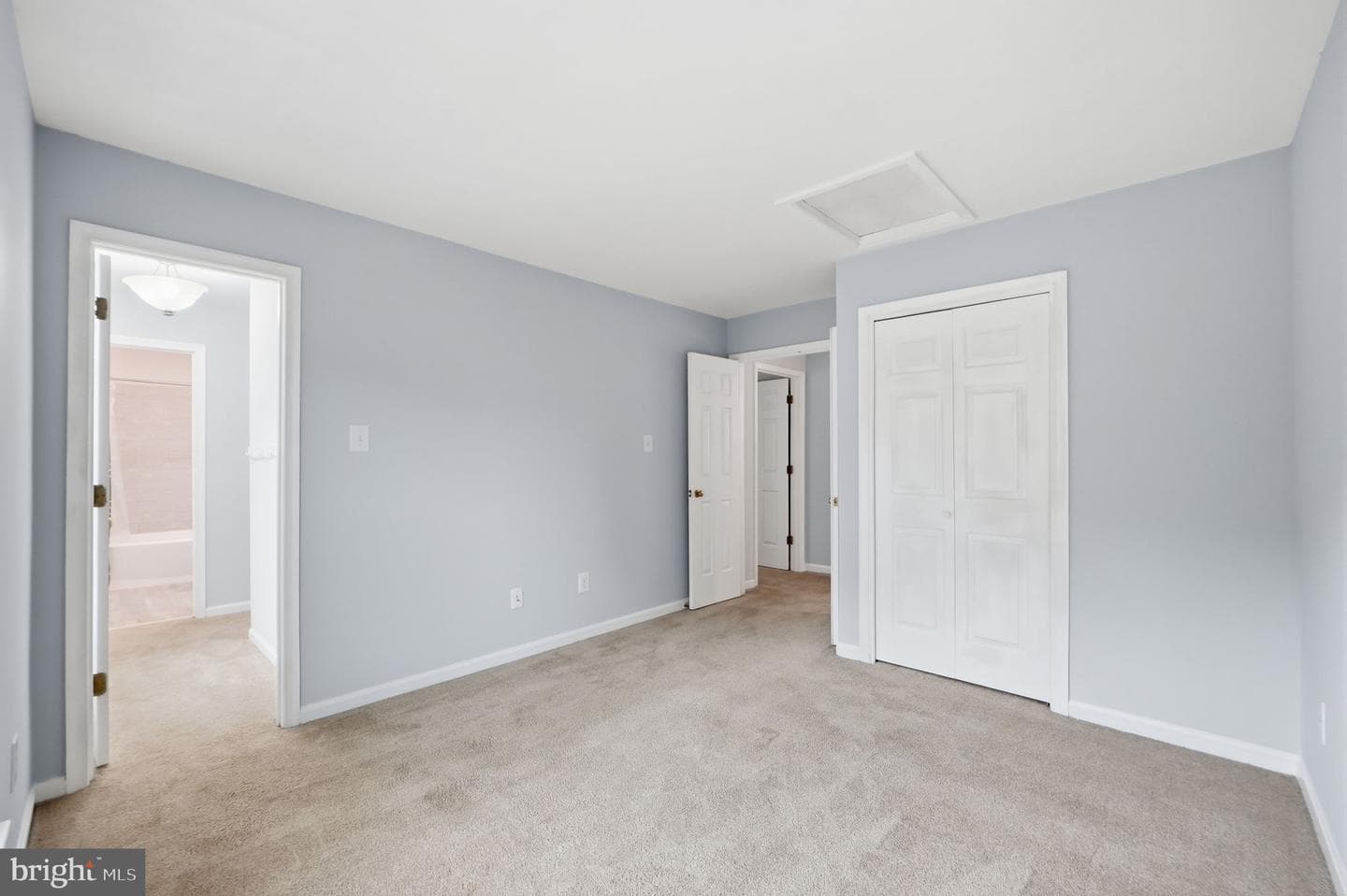 9625 Laurel Oak Place photo 32