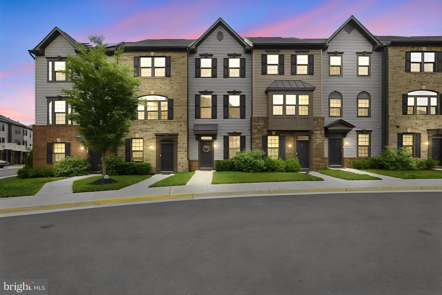 2764 Velocity Road, Herndon