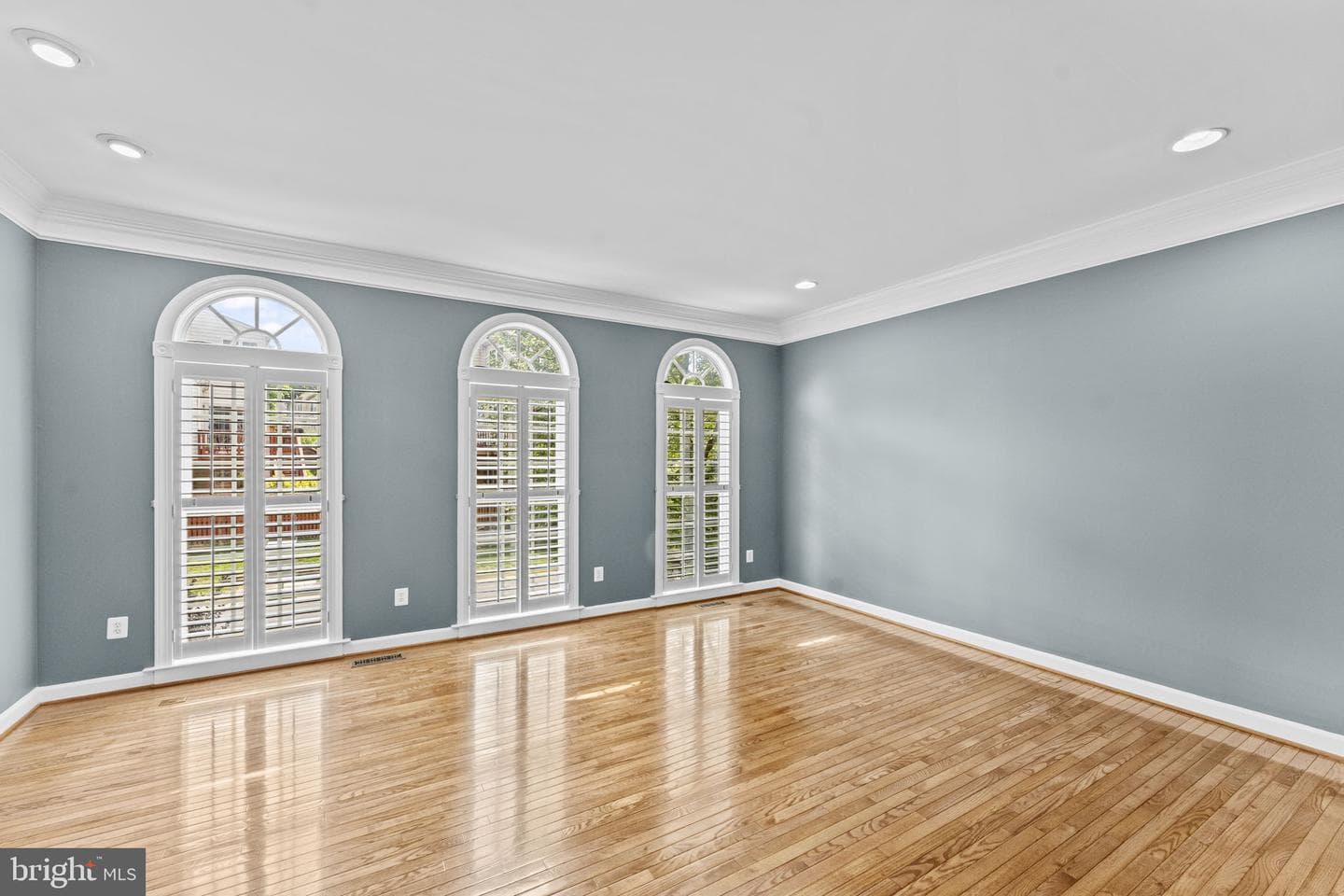 4076 Walnut Cove Circle photo 9