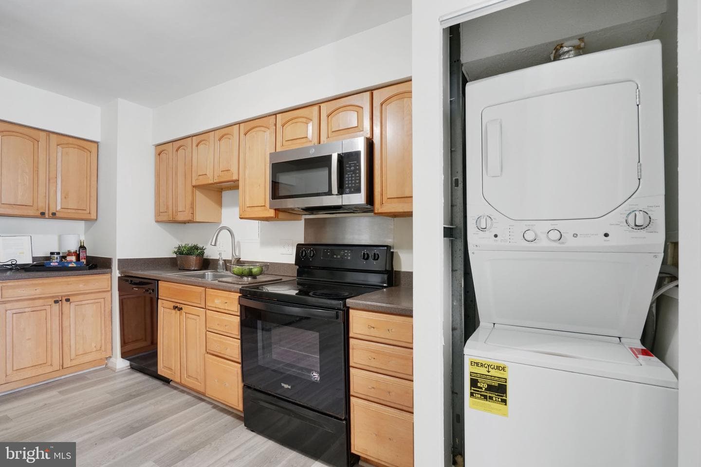 3713 S George Mason Drive #t5w photo 10