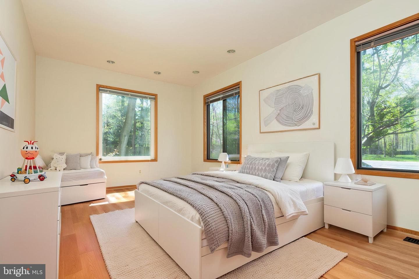 513 Springvale Road photo 15
