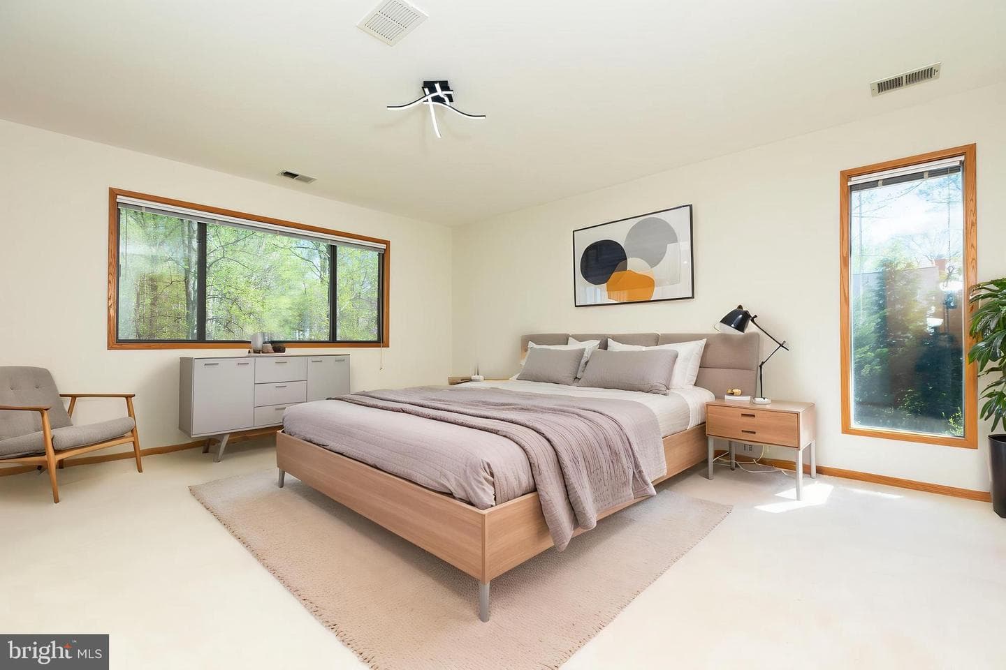 513 Springvale Road photo 17