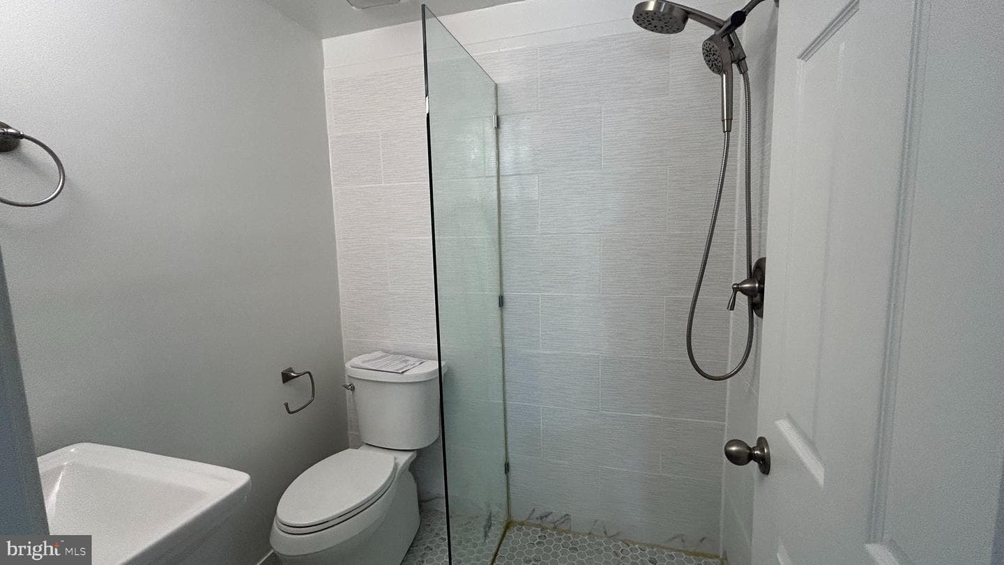 10603 Reeds Landing Circle photo 25