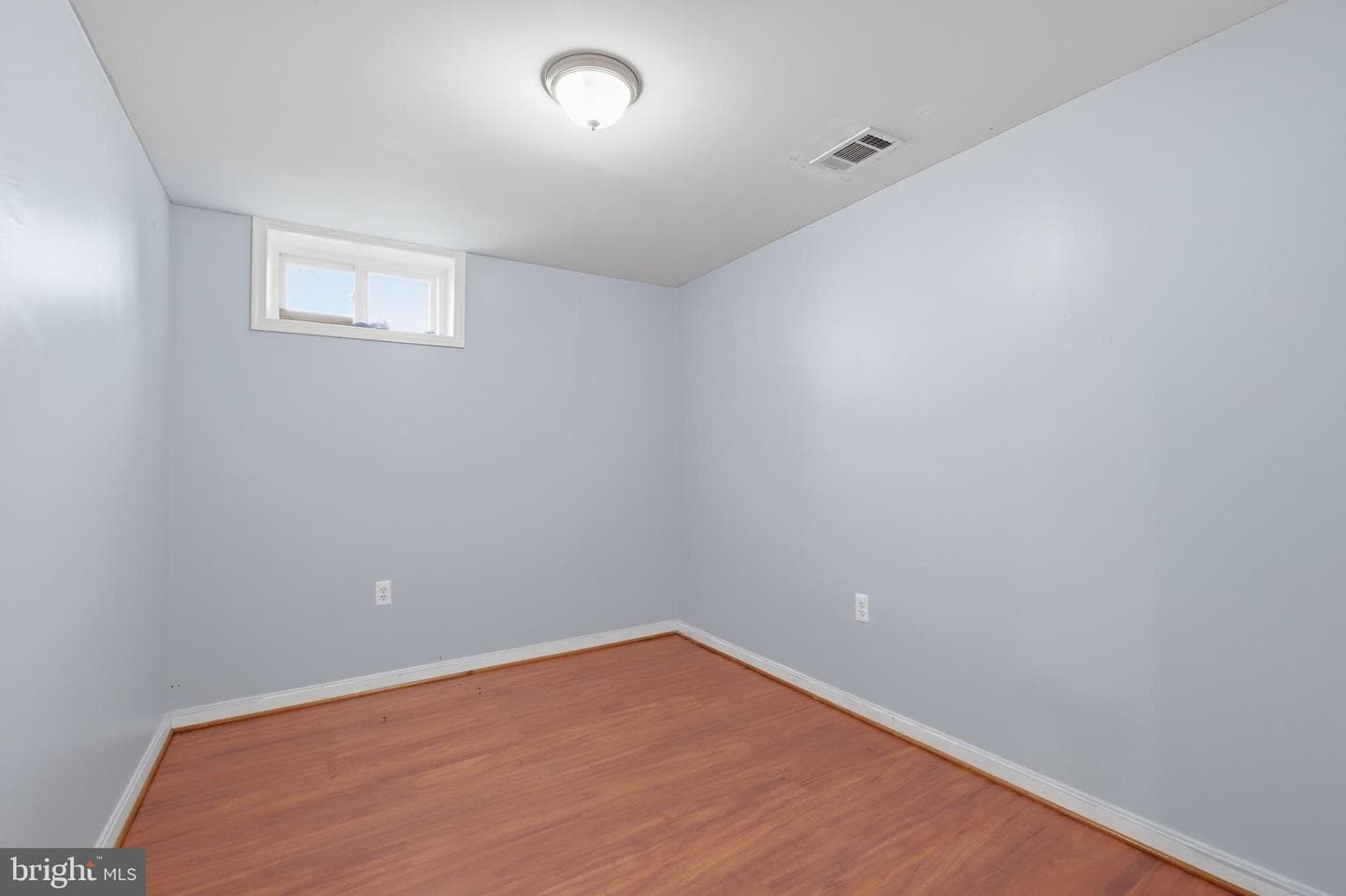 2240 Sanibel Drive photo 25