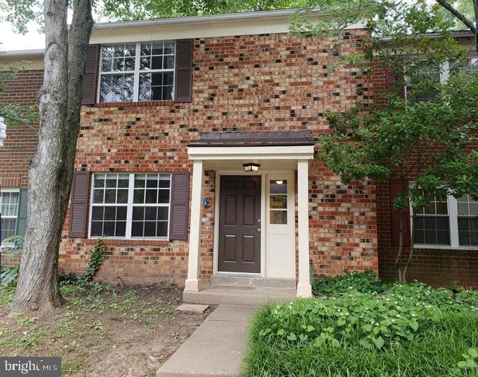 2256 Gunsmith Square, Reston