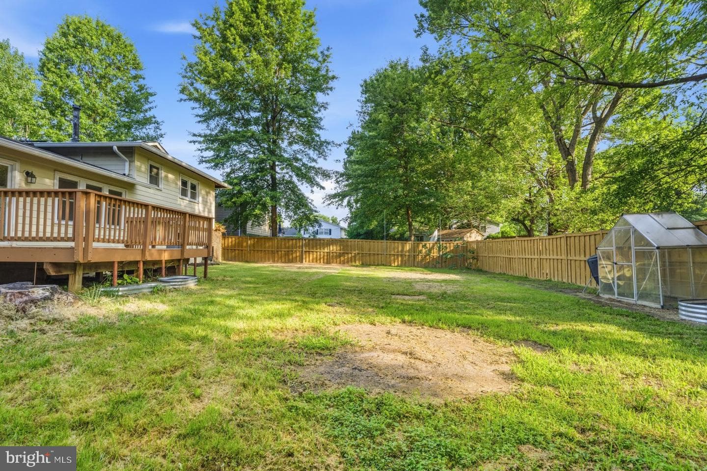 2410 Parkers Lane photo 32
